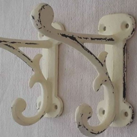 Set of two Cast iron Linen White School House Wall Hooks - Picture 1 of 3